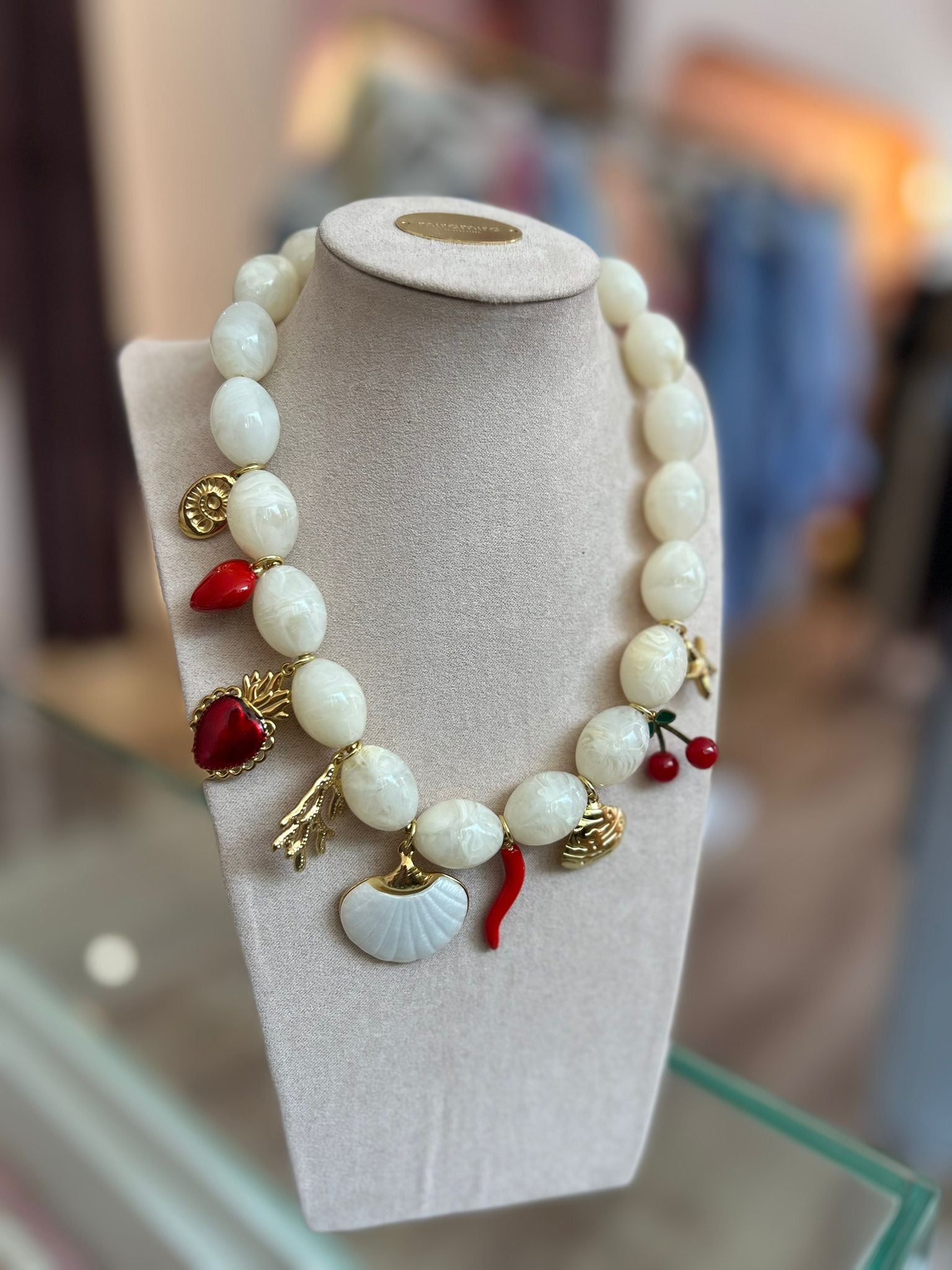 COLLAR CONCHA