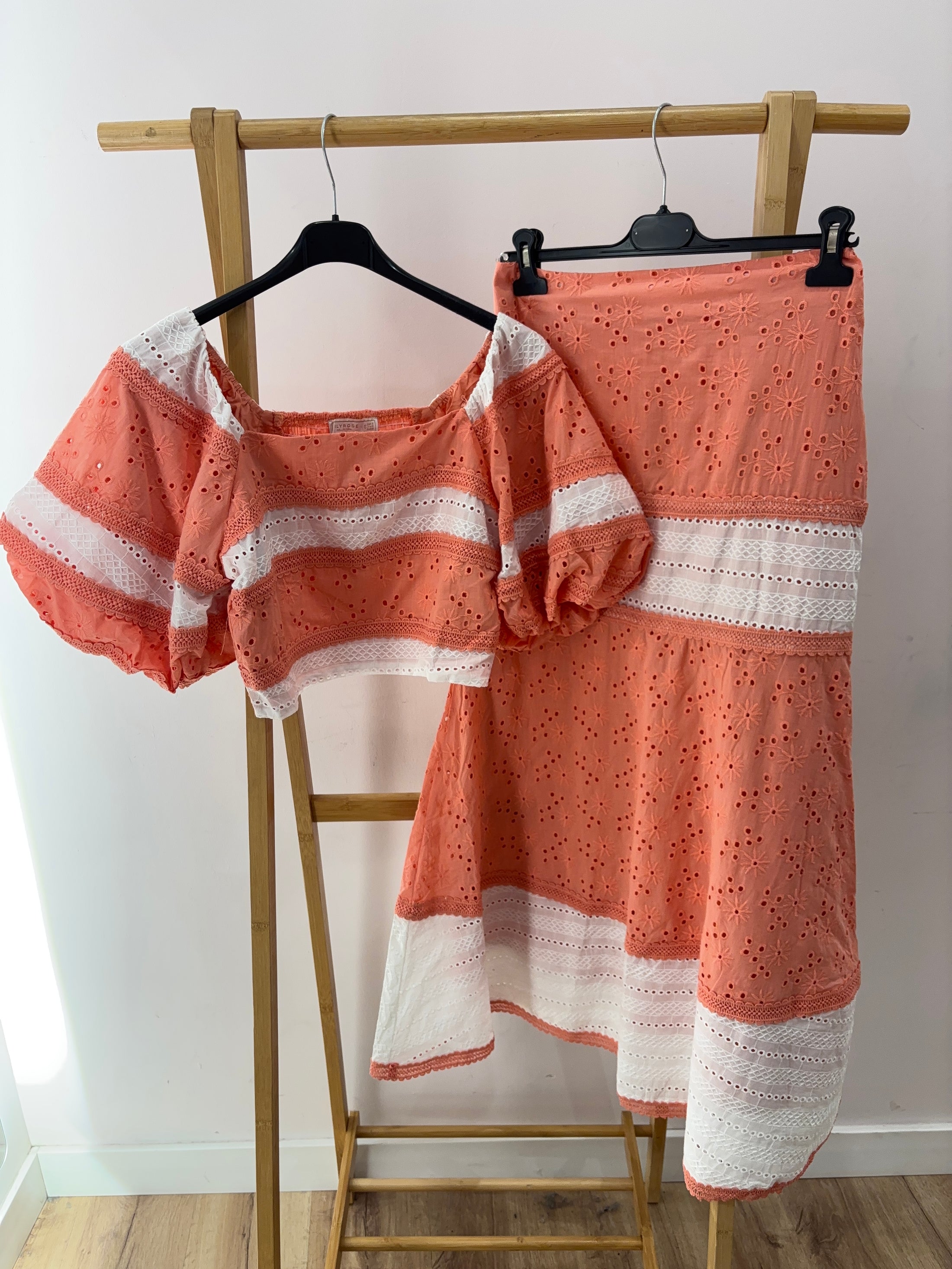 CONJUNTO CARMELA