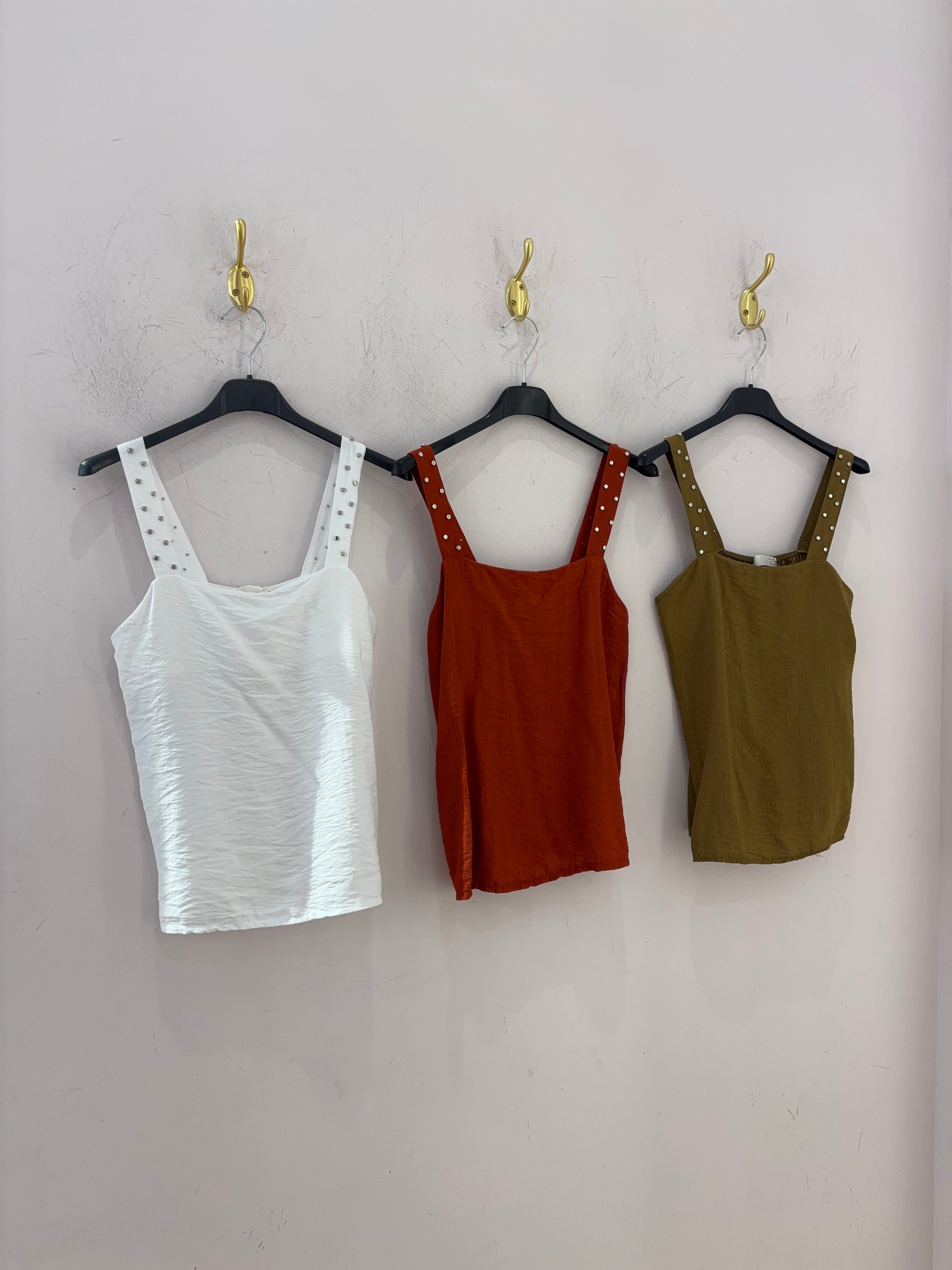 CAMISETA ROMINA