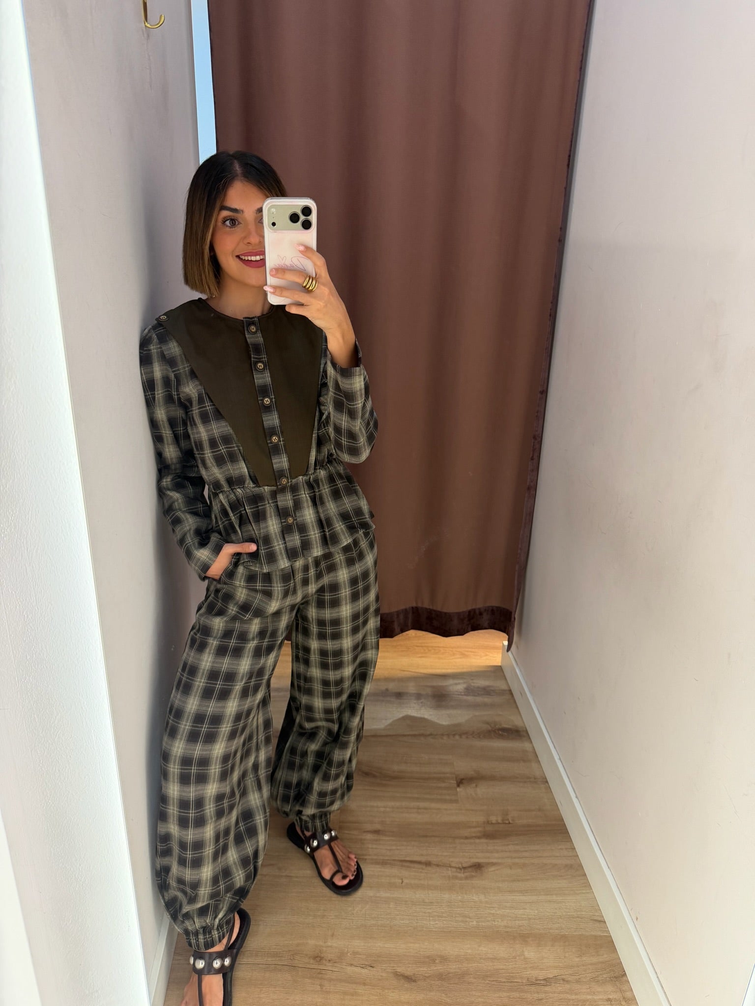 CONJUNTO AMPARO