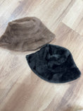 Cargar la imagen en la vista de la galería, GORRO POLONIA
