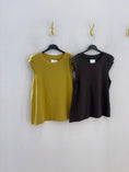 Cargar la imagen en la vista de la galería, CAMISETA LAURA
