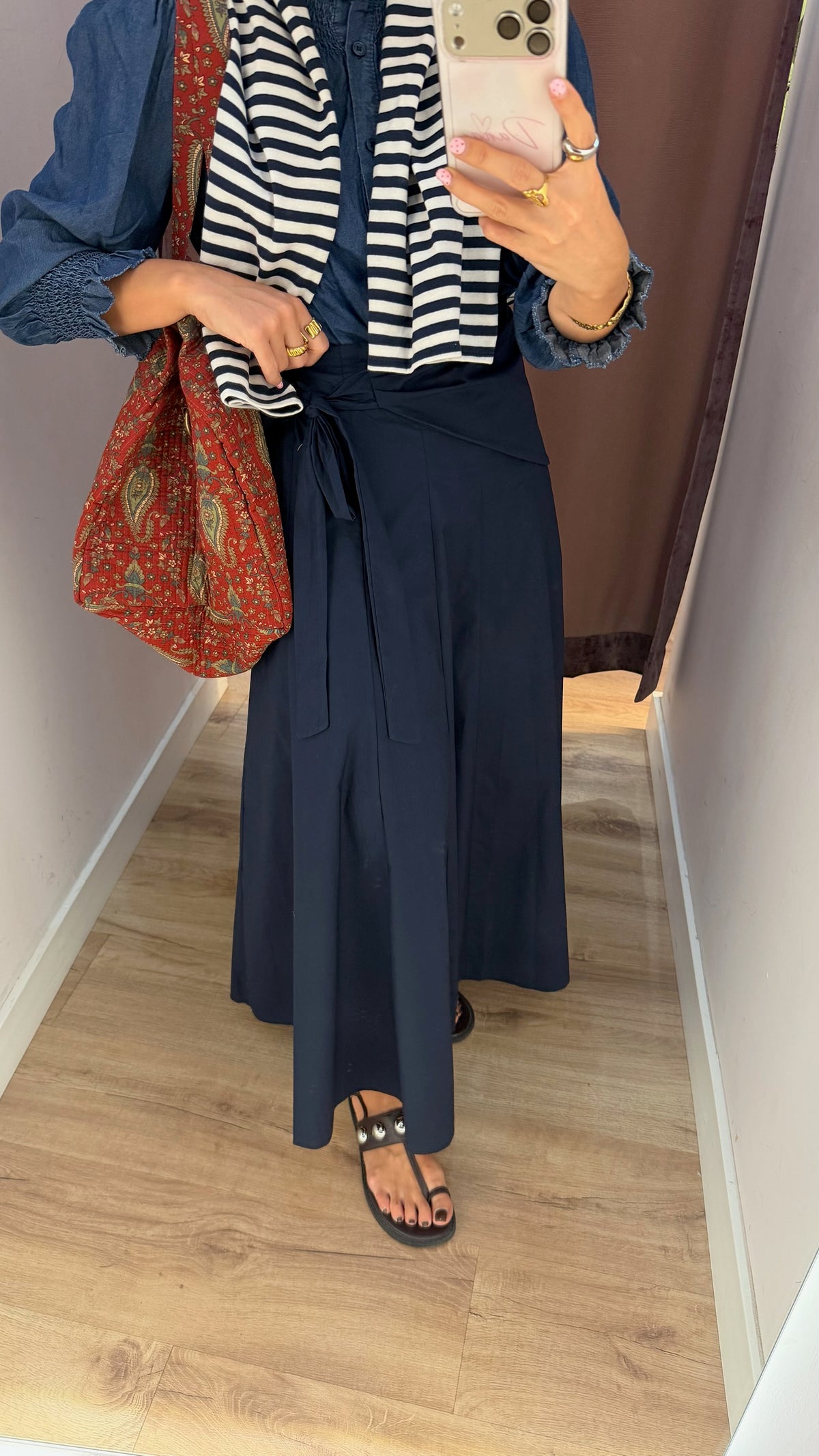 FALDA GABRIELA