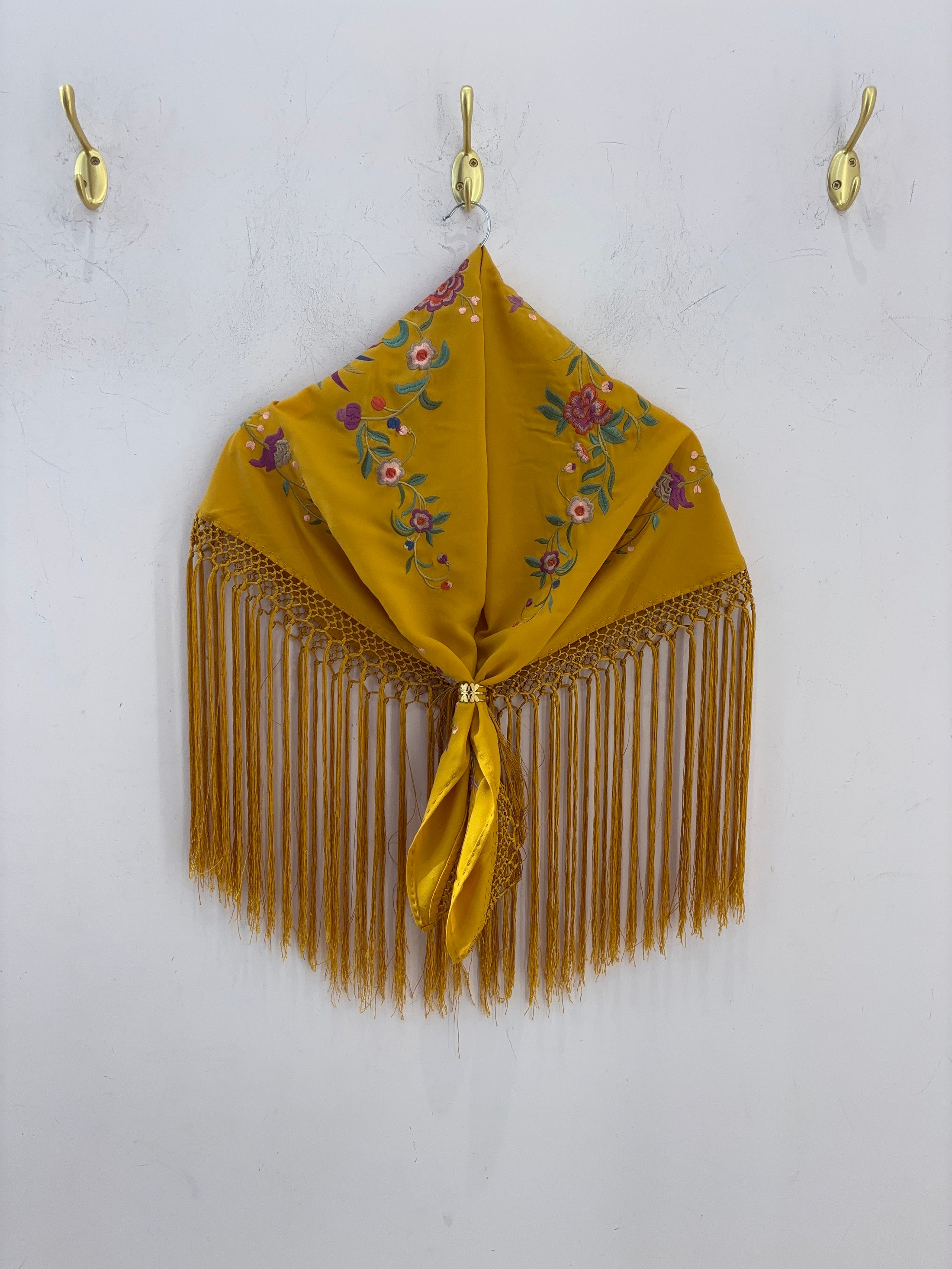 MANTÓN ALBERO