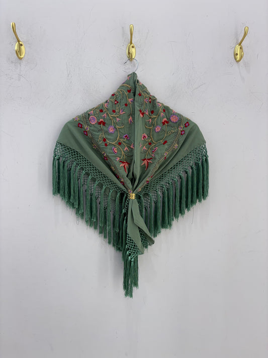 MANTÓN MONTESÍA