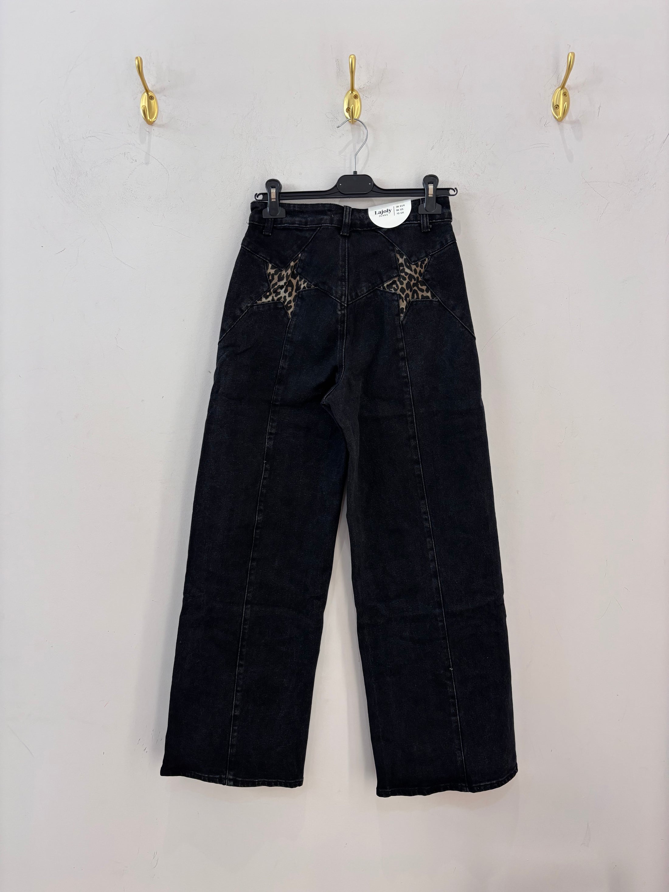 Pantalón estrellas leopardo