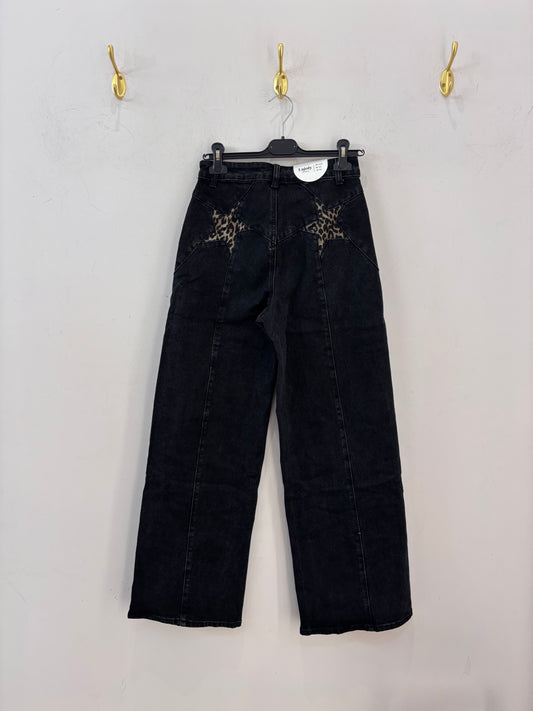 Pantalón estrellas leopardo