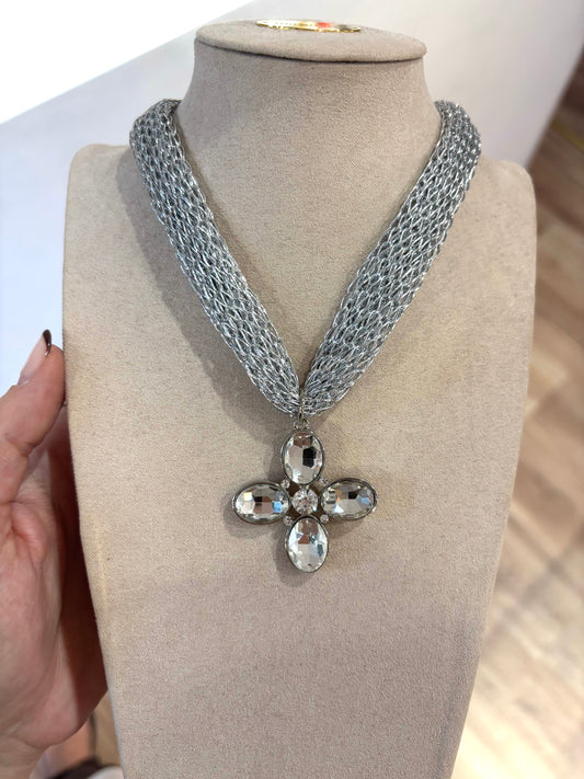 Collar cruz plata