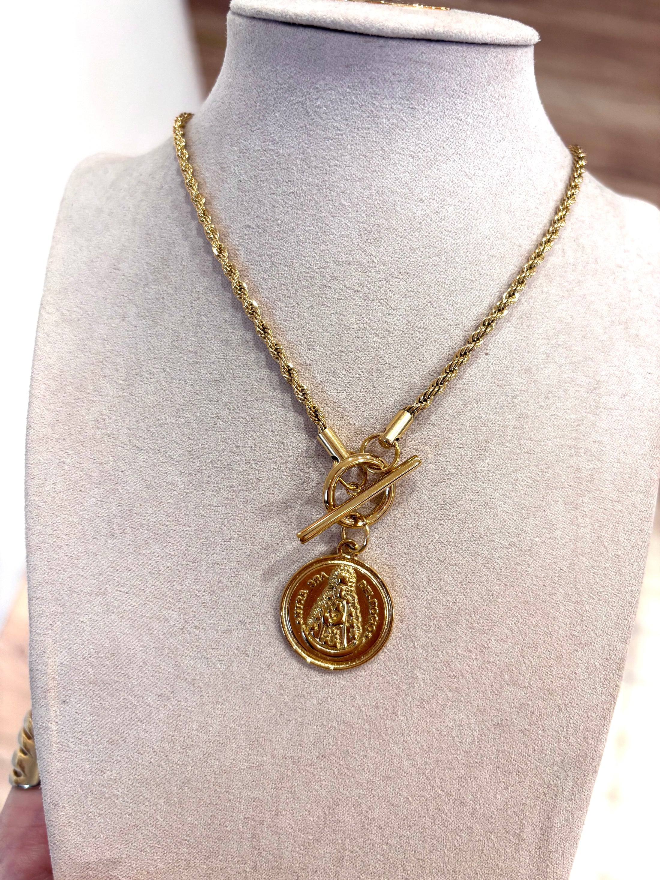 Collar Virgen Rocío 2.0