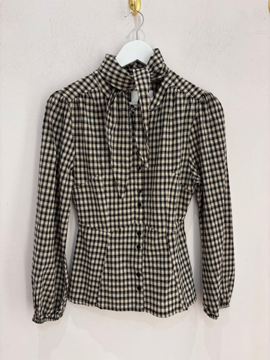Camisa Cuello Nudo