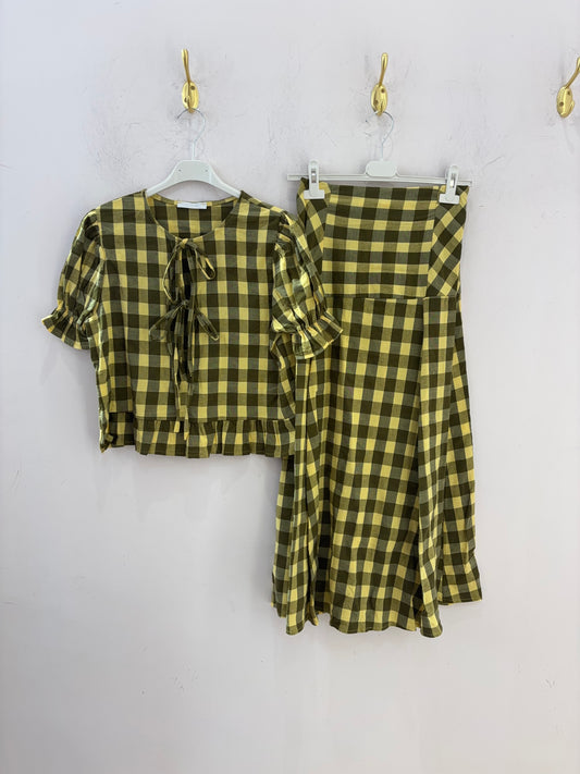 CONJUNTO CARLA