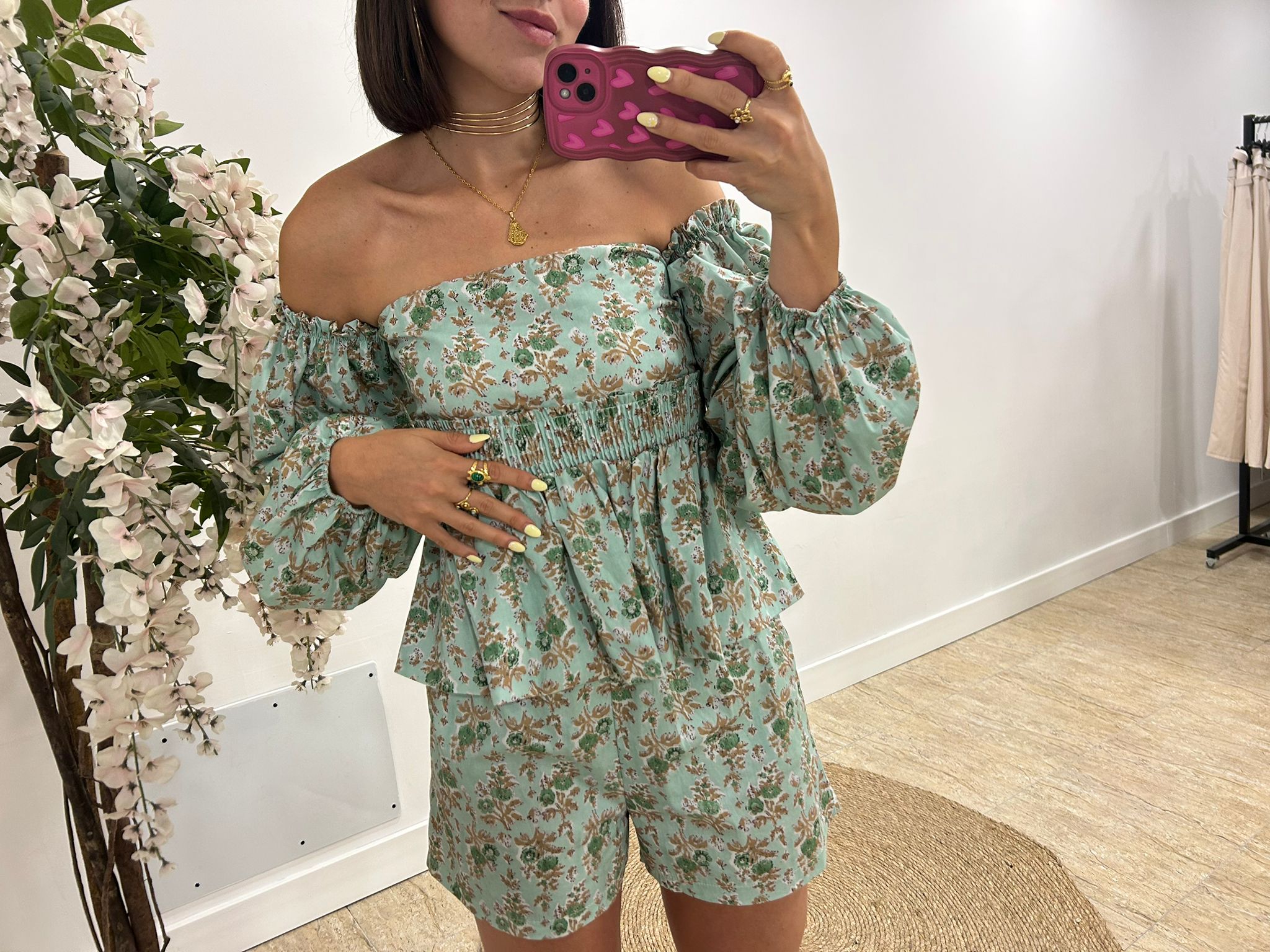 CONJUNTO FLORECITAS